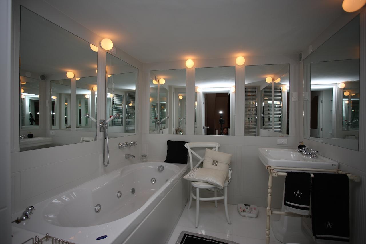 Palazzo Santinelli Bed & Breakfast ซานต์ แอนเจโล อิน วาโด ภายนอก รูปภาพ