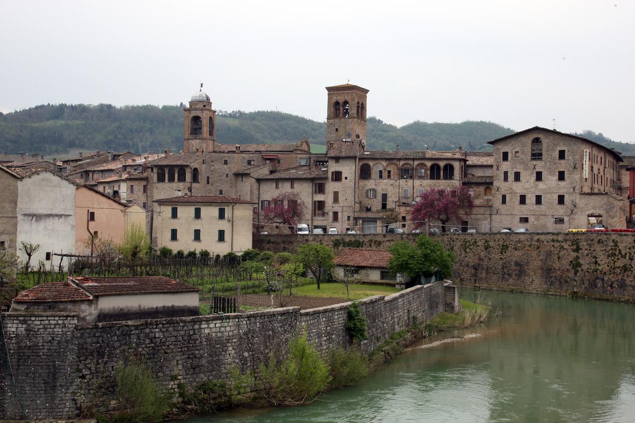 Palazzo Santinelli Bed & Breakfast ซานต์ แอนเจโล อิน วาโด ภายนอก รูปภาพ